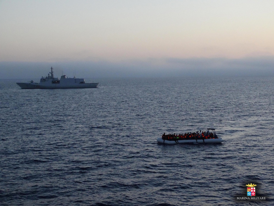 Terroristi tra i migranti: Frontex rilancia l’allarme