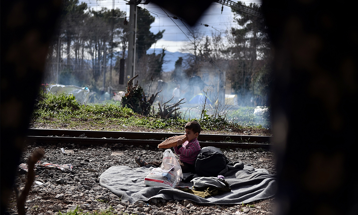 Terroristi tra i migranti: Frontex rilancia l’allarme