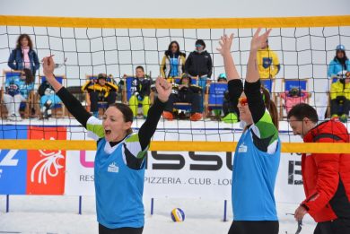 Lo show dello SnowVolley a Plan de Corones