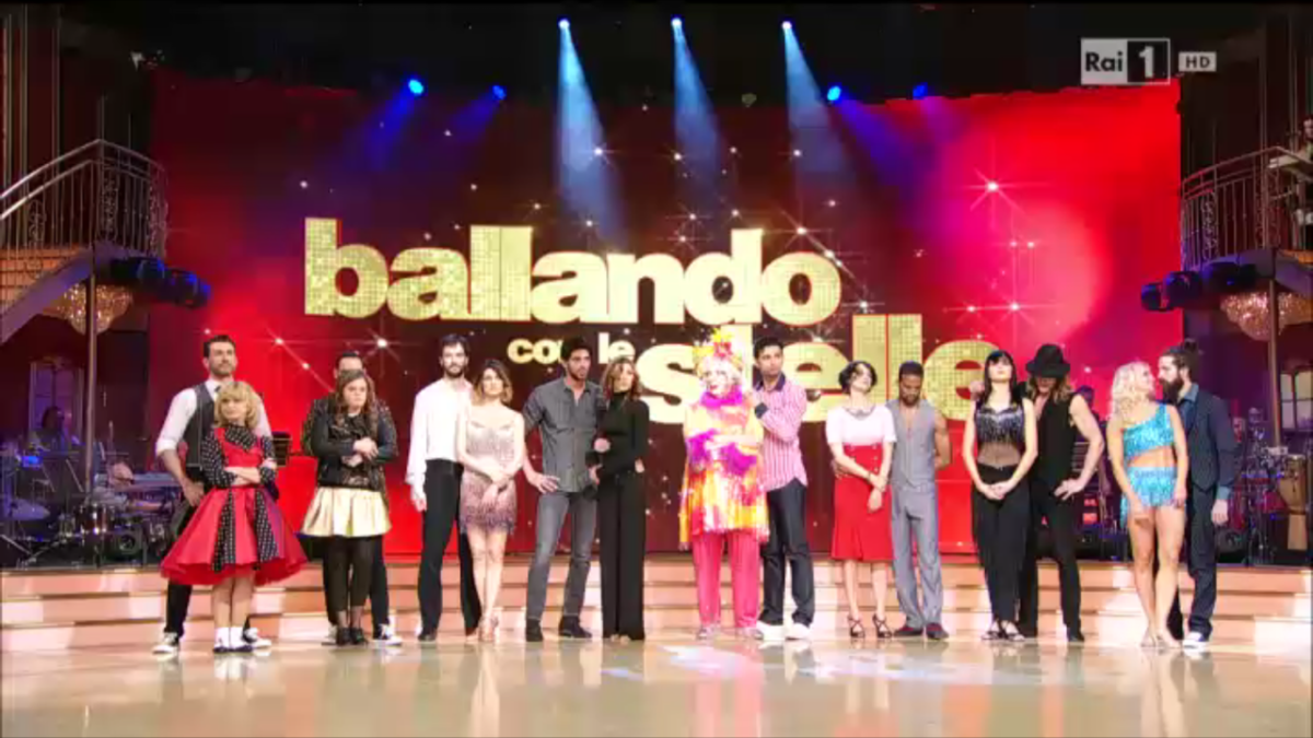 Galleria foto 'Ballando con le stelle 11: Valerio Scanu show, fuori Asia Argento e Morrone' - foto 9