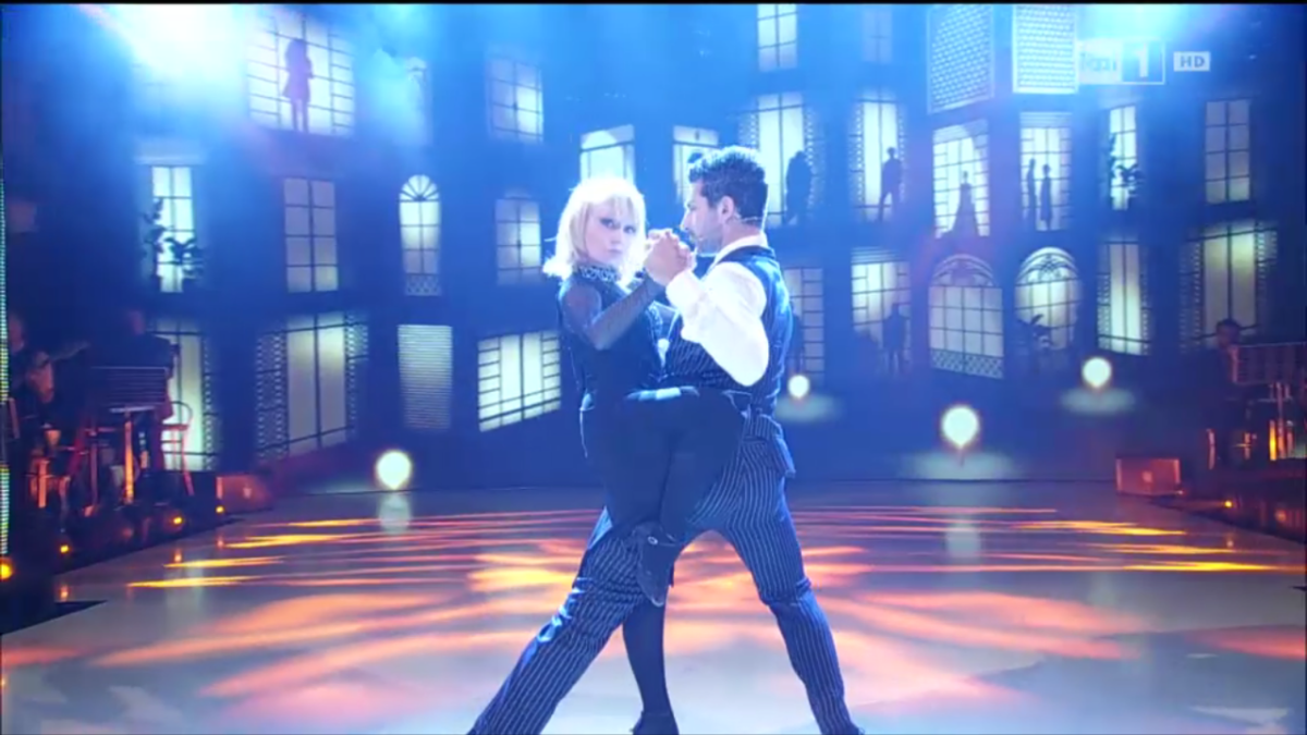 Galleria foto 'Ballando con le stelle 11: Valerio Scanu show, fuori Asia Argento e Morrone' - foto 8