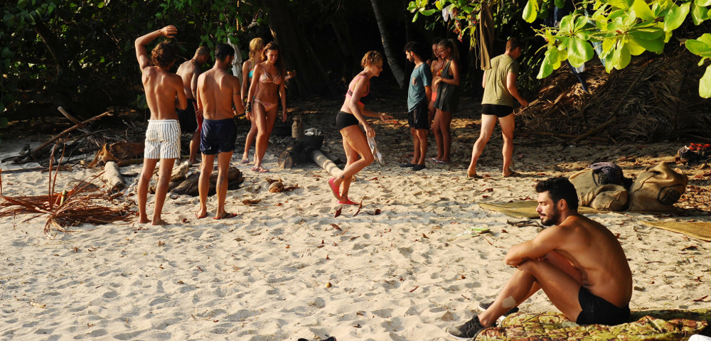 Isola dei famosi 11: tensioni tra la Ventura e la Reato, Galella all’attacco Isola dei famosi 11: tensioni tra la Ventura e la Reato, Galella all’attacco