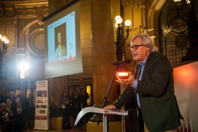 Vittorio Sgarbi presenta i tesori di Genova