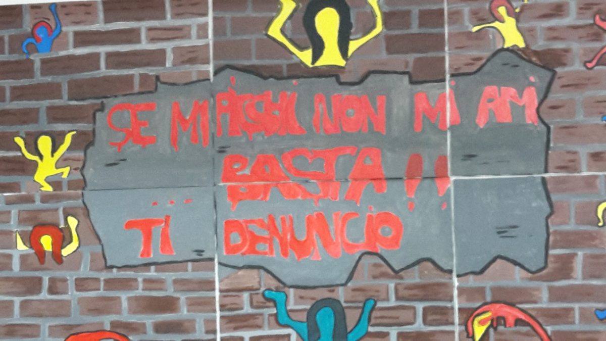 Galleria foto 'La preside di Scampia che della scuola ha fatto una missione' - foto 10