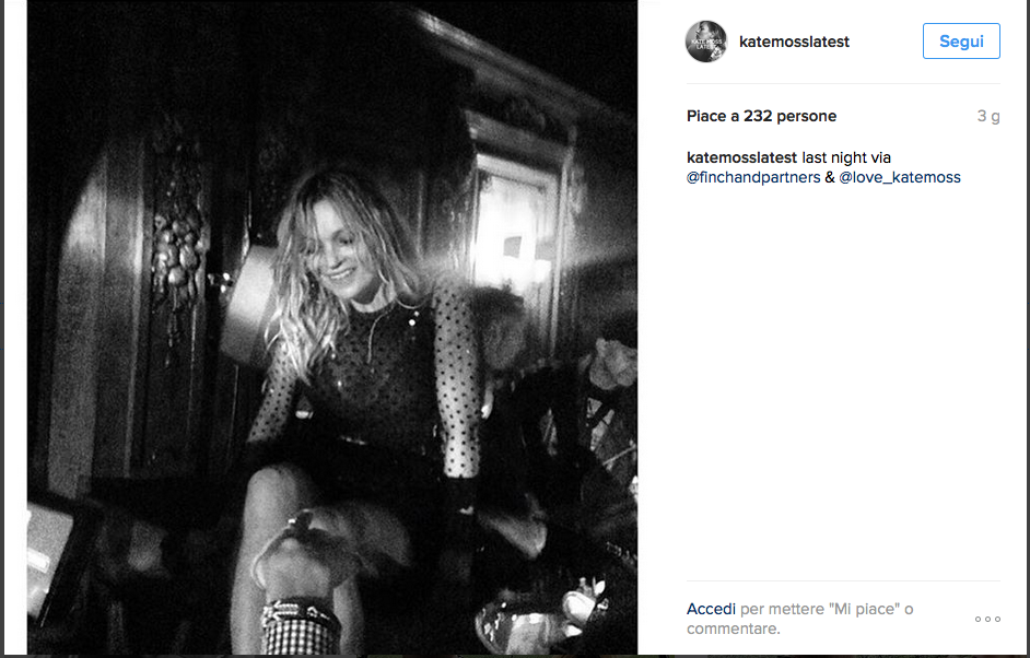 Kate Moss ubriaca al Vogue party Kate Moss ubriaca al Vogue party
