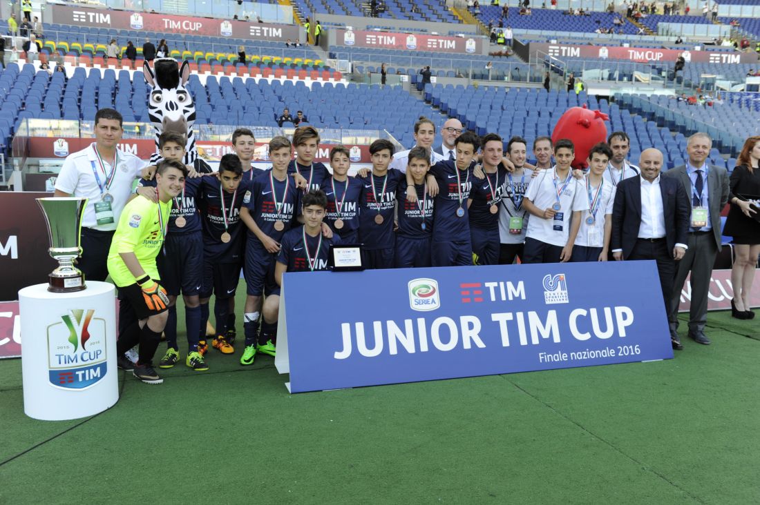 Dipendenza da internet: come riconoscerla e come intervenire Dipendenza da internet: come riconoscerla e come intervenire