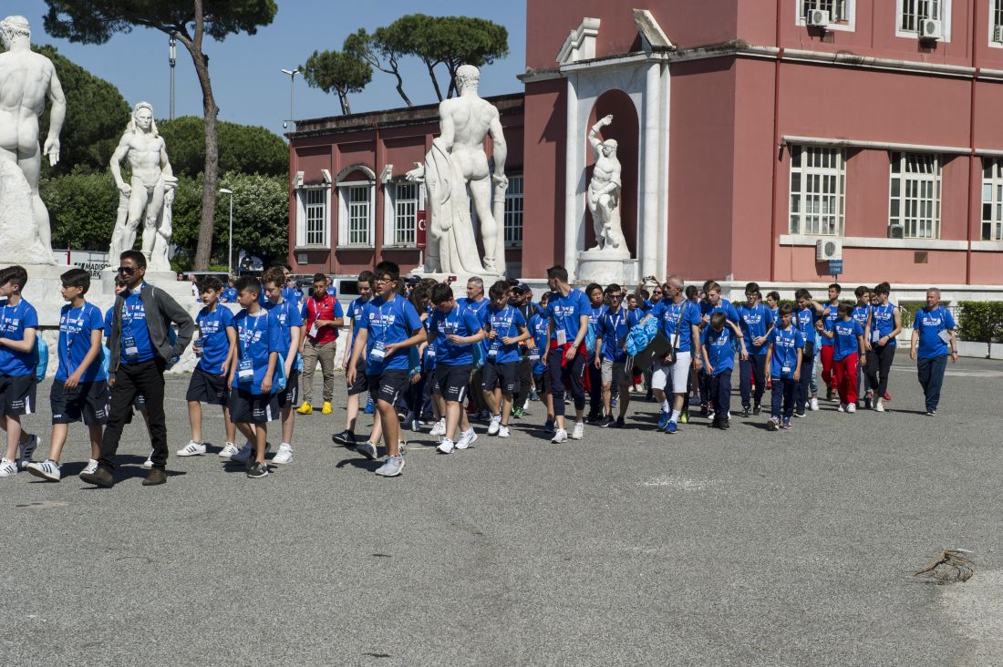 Dipendenza da internet: come riconoscerla e come intervenire Dipendenza da internet: come riconoscerla e come intervenire