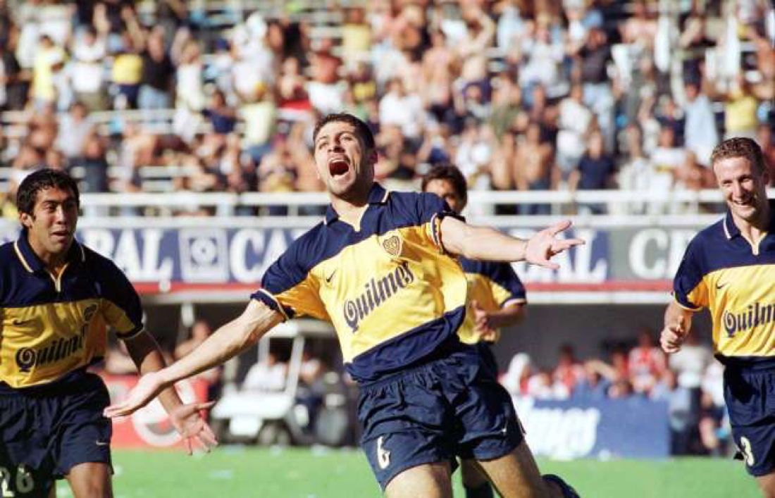 Walter Samuel dà l’addio al calcio: la storia di “The Wall”, il muro del Triplete Walter Samuel dà l’addio al calcio: la storia di “The Wall”, il muro del Triplete