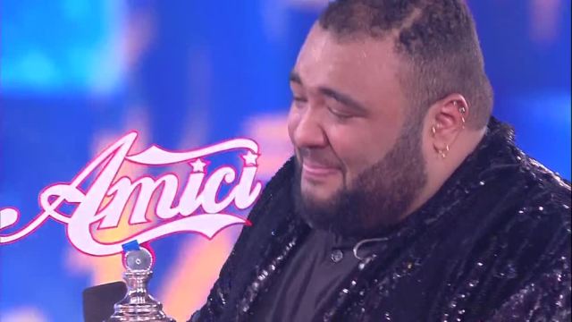 Amici 15: Sergio batte Elodie e conquista la vittoria, scontro Raffaele-Oxa