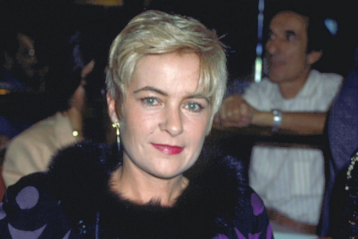 Rai: addio alle annunciatrici, le “signorine buonasera” vanno in pensione