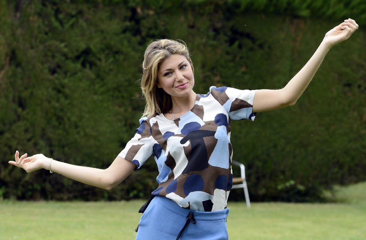 Rai: addio alle annunciatrici, le “signorine buonasera” vanno in pensione