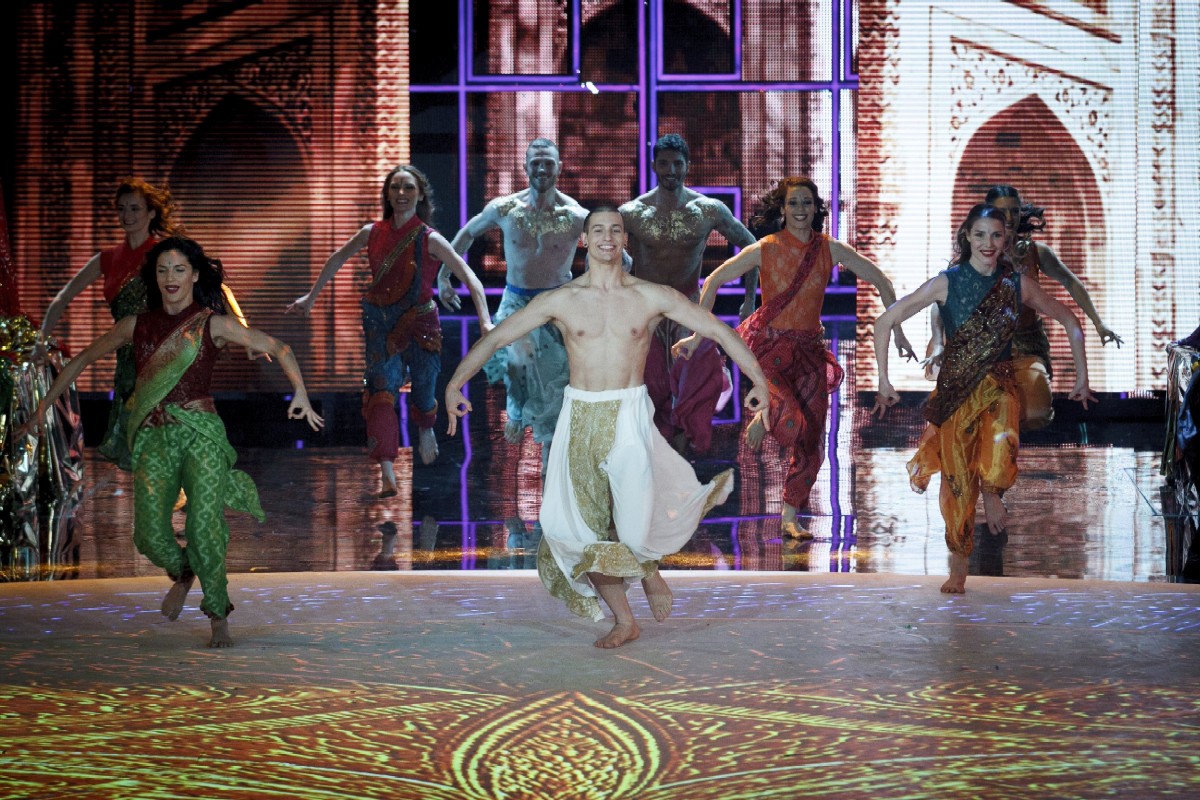 Amici 15: mercoledì la finale del talent, la Oxa attacca Virginia Raffaele