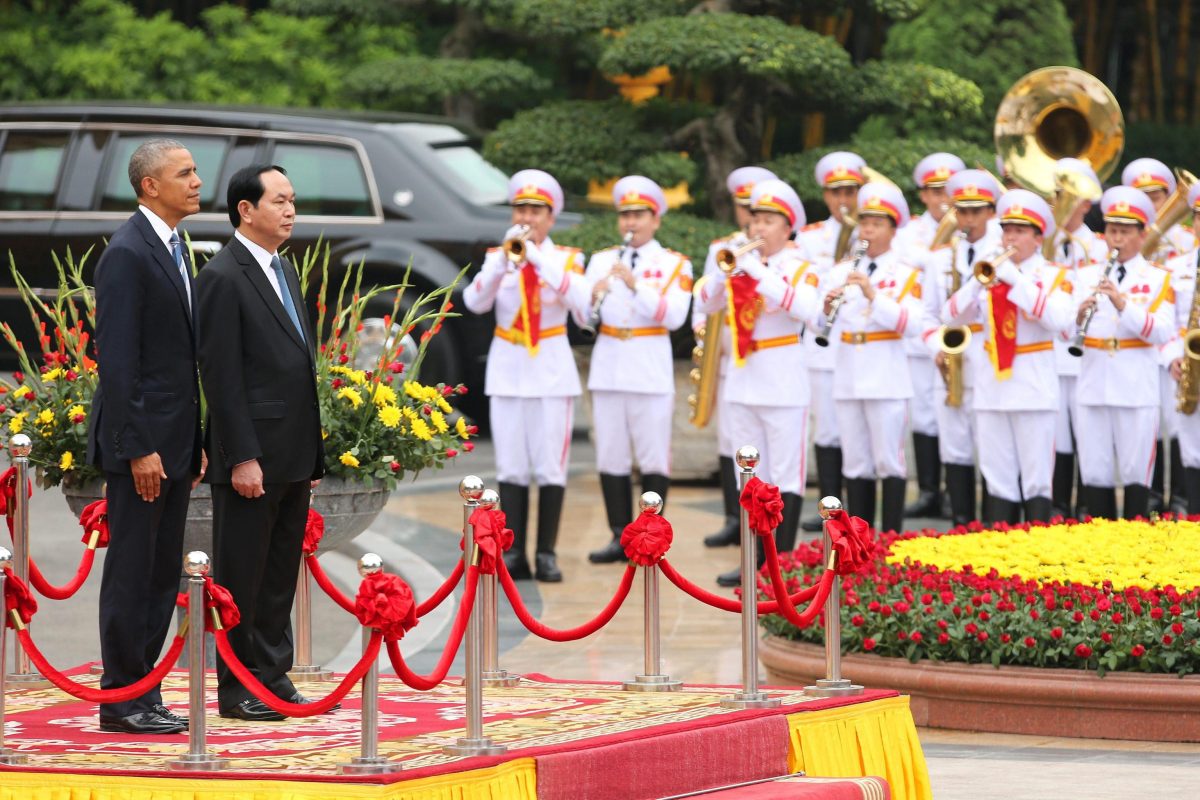 Dopo 50 anni, Obama revoca l’embargo delle armi al Vietnam