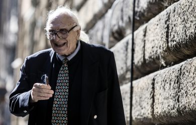 “Ti stavo vicino a Lesbo”: la lettera di Pannella a Papa Francesco