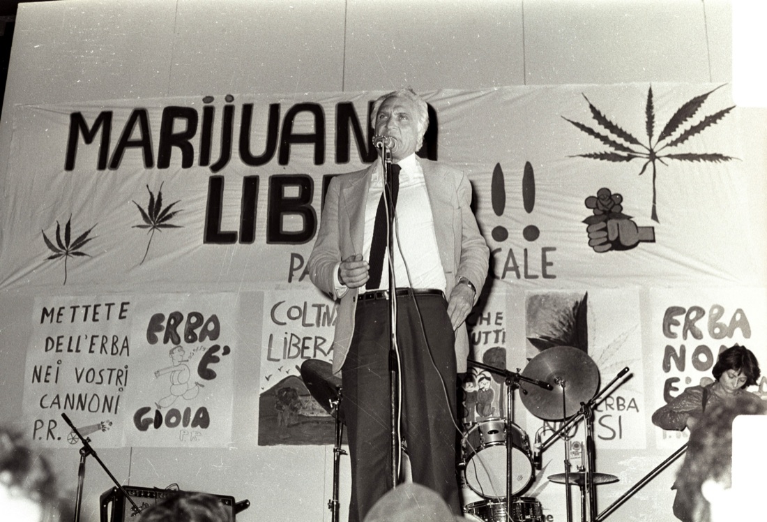 È morto Marco Pannella, una vita di battaglie – FOTO – È morto Marco Pannella, una vita di battaglie – FOTO –