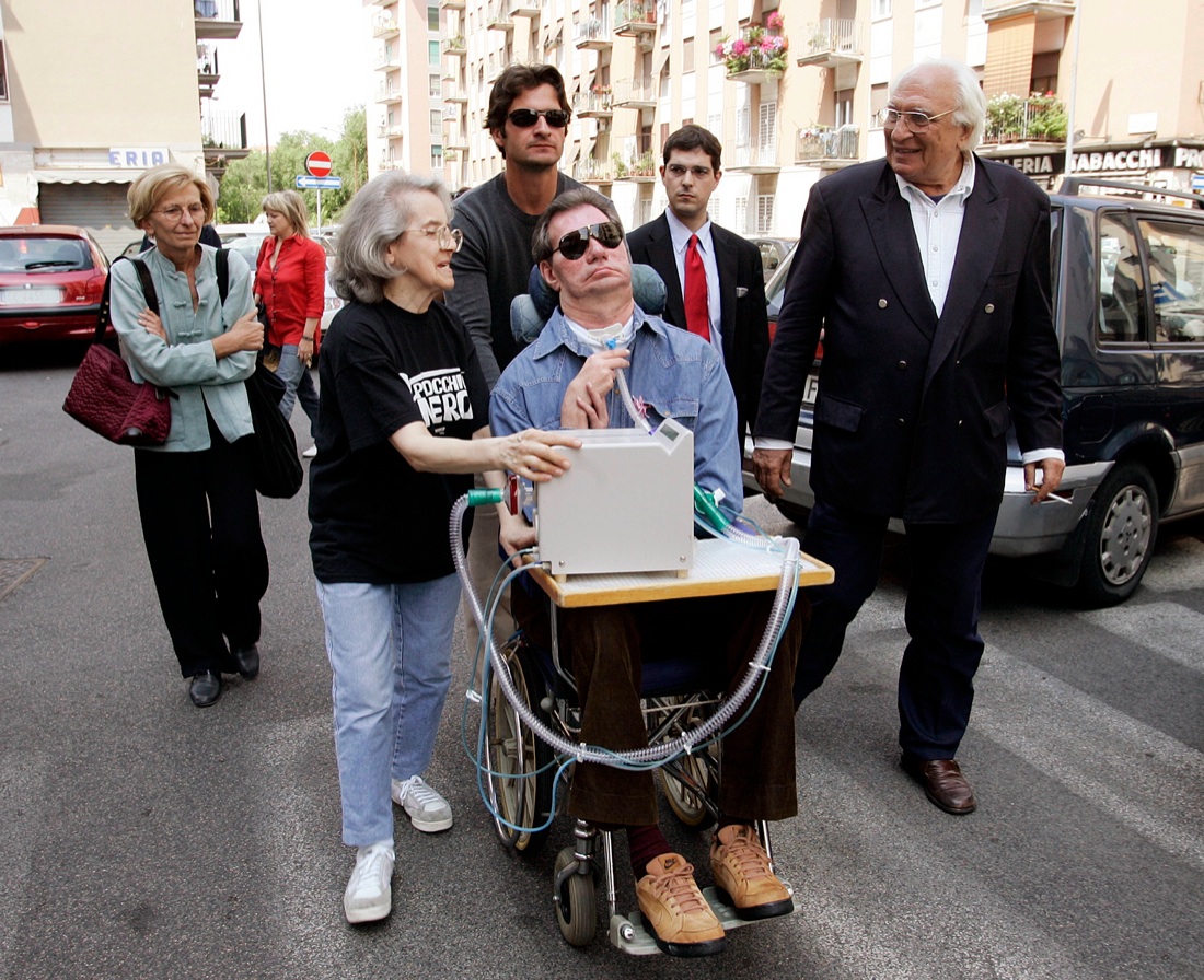 È morto Marco Pannella, una vita di battaglie – FOTO – È morto Marco Pannella, una vita di battaglie – FOTO –
