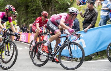 Bis di Ulissi al Giro d’Italia, Junkels rimane maglia rosa