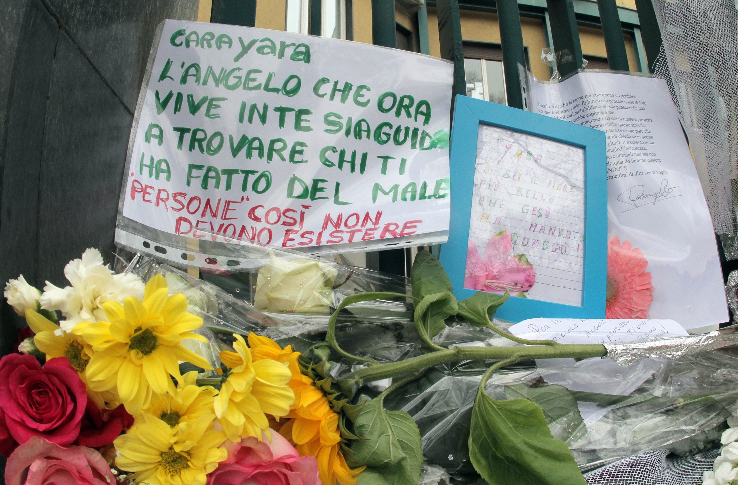 Caso Yara, la lettera di Bossetti alla madre e alla sorella