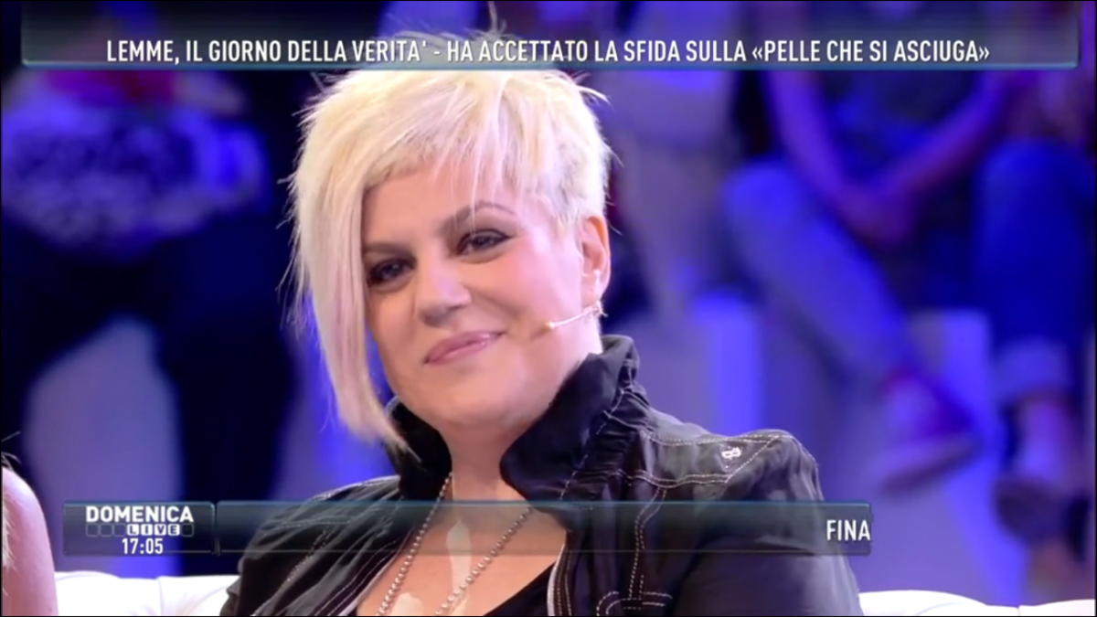 Galleria foto 'Domenica Live: lite in diretta, schiaffeggiato il dietologo Lemme' - foto 11