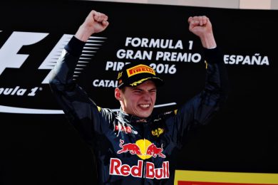 Verstappen vince un Gp a 18 anni, più giovane di tutti: Vettel, Senna, Schumacher…