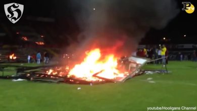 Turchia: ultras incendiano lo stadio