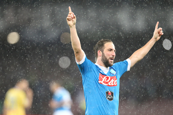 Higuain batte Nordhal: 36 reti ed entra nella storia Higuain batte Nordhal: 36 reti ed entra nella storia