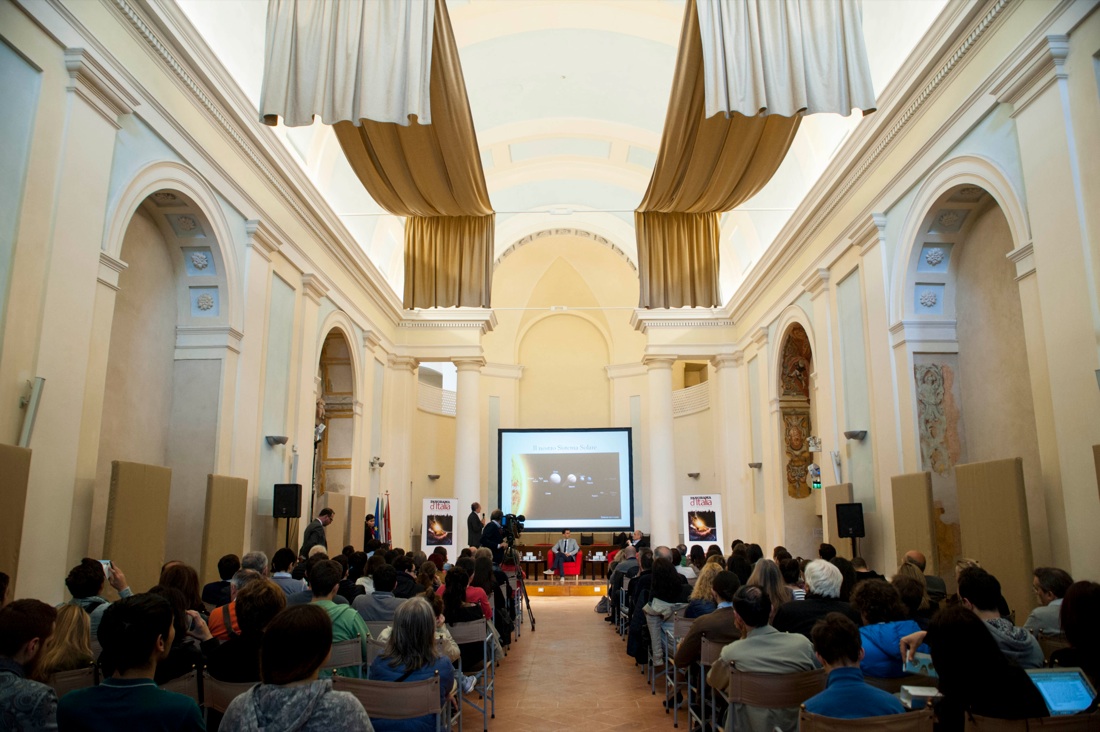 Ma come fanno gli astronauti? Lo spiega Focus a Panorama d’Italia – FOTO e VIDEO Ma come fanno gli astronauti? Lo spiega Focus a Panorama d’Italia – FOTO e VIDEO