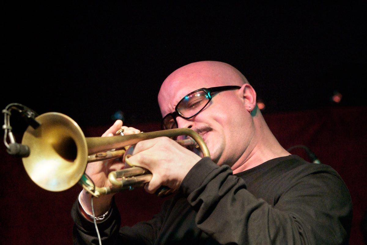 I tre dischi jazz della settimana: Spalding, Falzone e Lanzoni I tre dischi jazz della settimana: Spalding, Falzone e Lanzoni