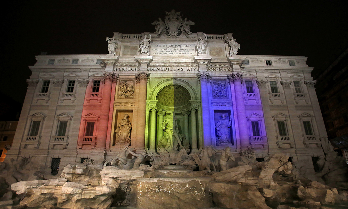 Unioni civili, le foto dei festeggiamenti Unioni civili, le foto dei festeggiamenti