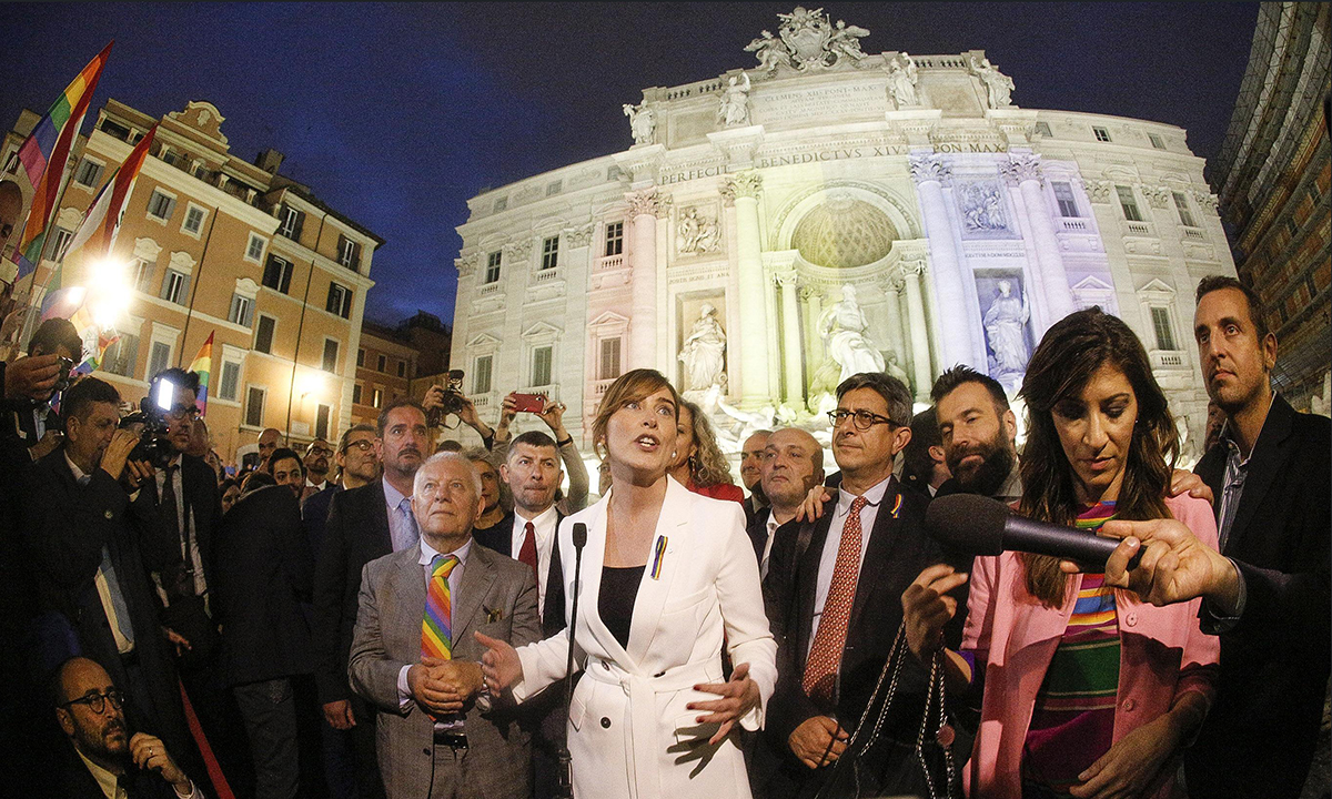 Unioni civili, le foto dei festeggiamenti Unioni civili, le foto dei festeggiamenti