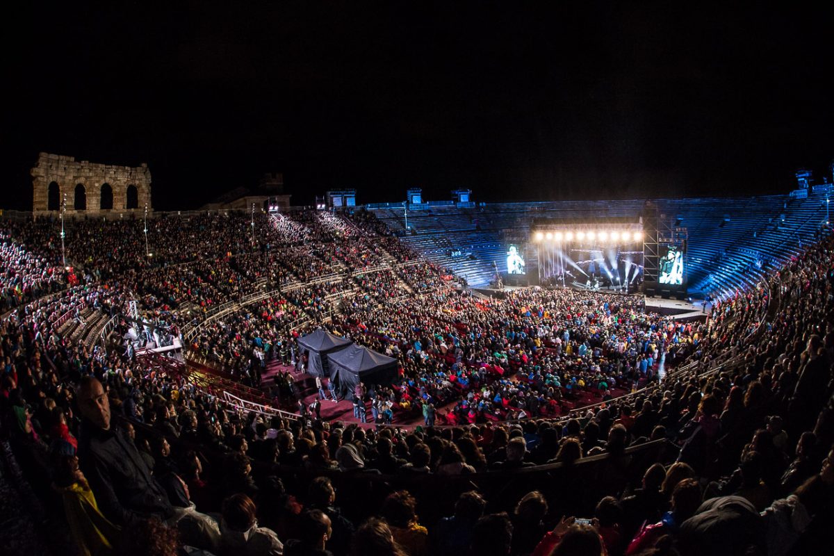 Galleria foto '2Cellos: trionfo all’Arena di Verona – La recensione' - foto 4