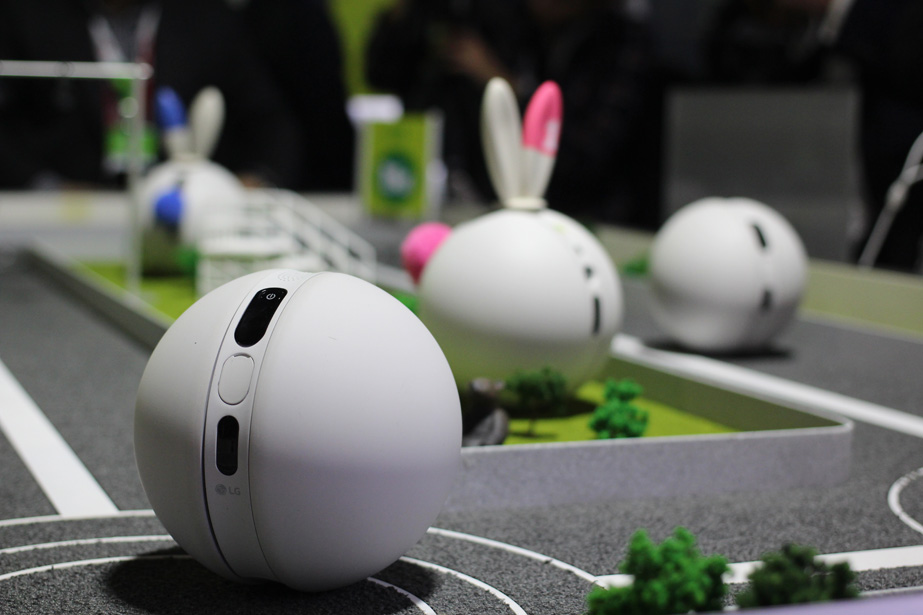 Galaxy S7, G5, Moto X 2016: il futuro oltre gli smartphone Galaxy S7, G5, Moto X 2016: il futuro oltre gli smartphone