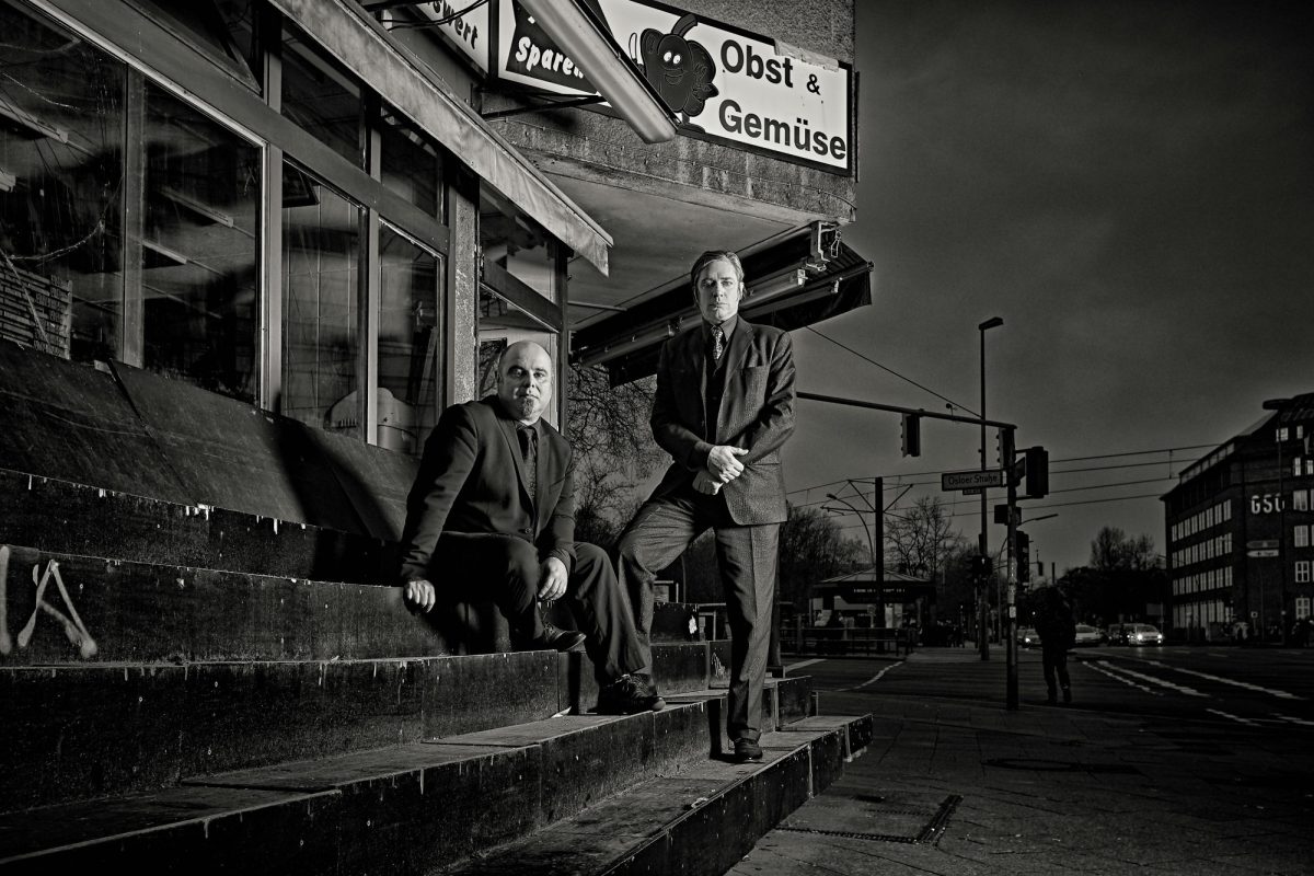 Galleria foto 'Teardo & Blixa: “Nerissimo”, un album che ascolteremo a lungo – La recensione' - foto 4