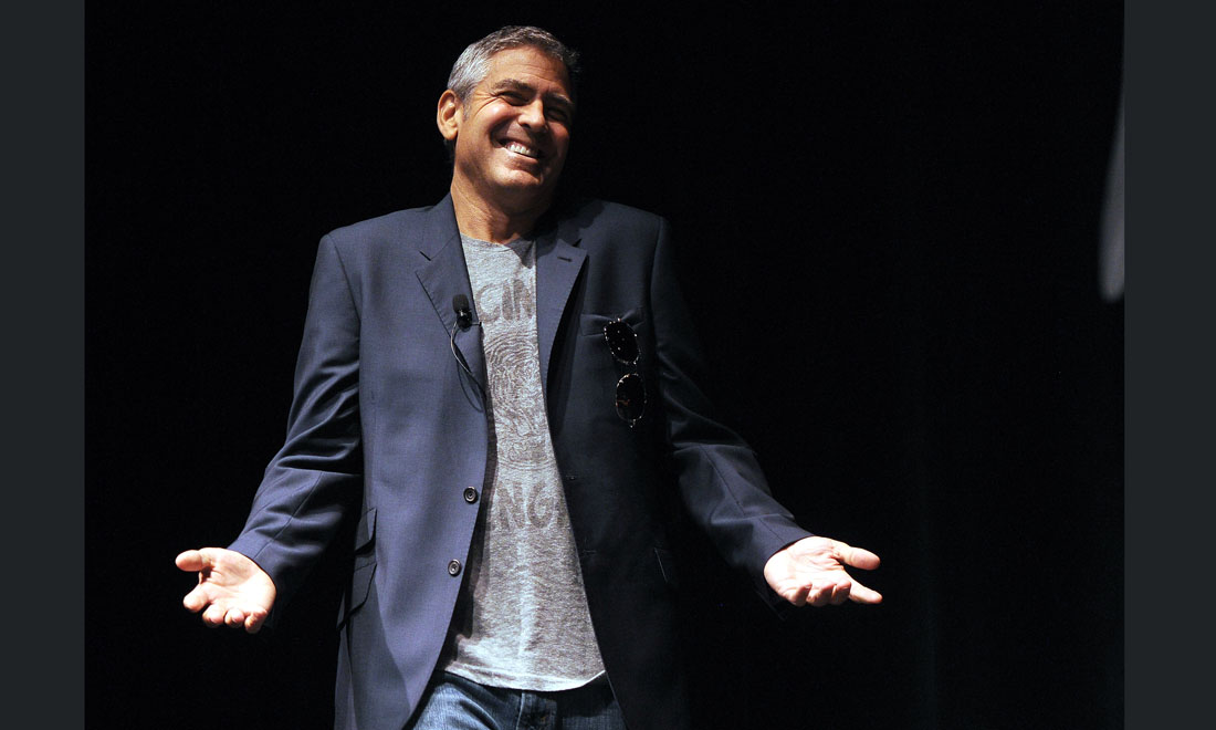 George Clooney, 55 anni con charme – Foto