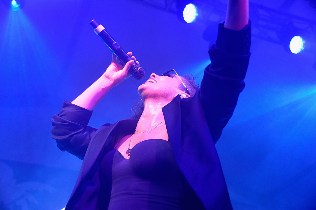 Alicia Keys canterà il nuovo singolo prima della finale di Champions League Alicia Keys canterà il nuovo singolo prima della finale di Champions League