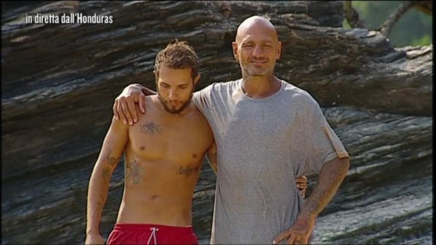 Isola dei famosi 11: eliminato a sorpresa Marco Carta, ecco i finalisti Isola dei famosi 11: eliminato a sorpresa Marco Carta, ecco i finalisti