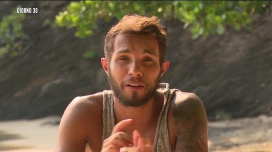 Isola dei famosi 11: eliminato a sorpresa Marco Carta, ecco i finalisti Isola dei famosi 11: eliminato a sorpresa Marco Carta, ecco i finalisti