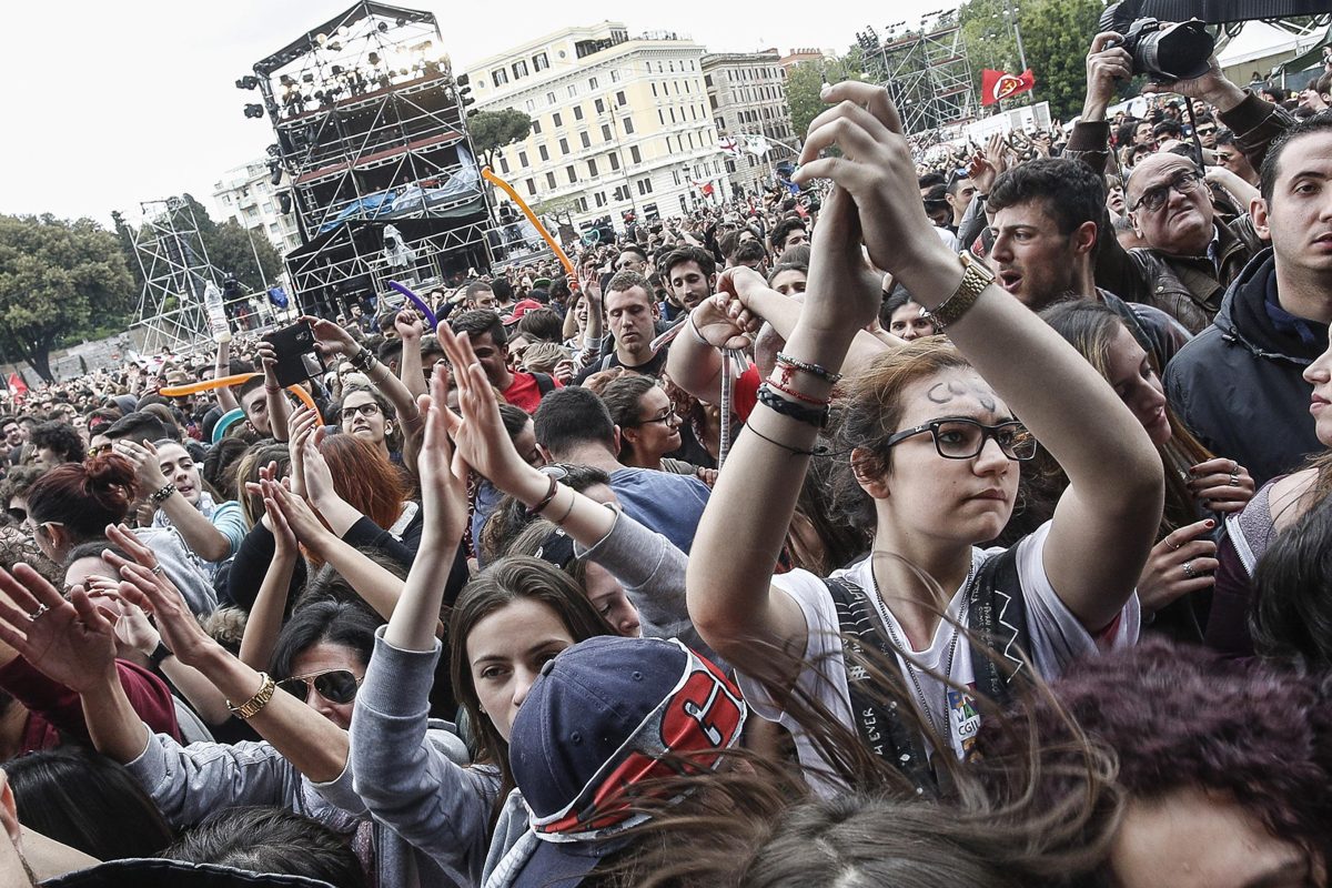 Galleria foto 'Concerto del Primo Maggio: le immagini più belle di Piazza San Giovanni' - foto 6
