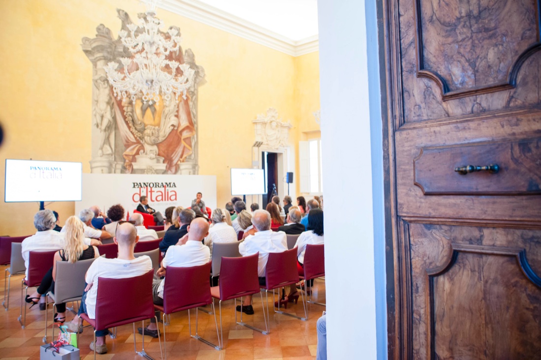 Fare banca tra etica e i valori dei “nuovi eroi”