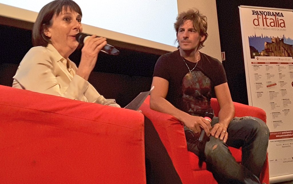 Il mago Casanova senza trucchi – Foto e Video