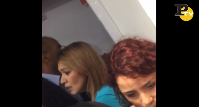 Attentato aeroporto Istanbul: le urla dei passeggeri – Video