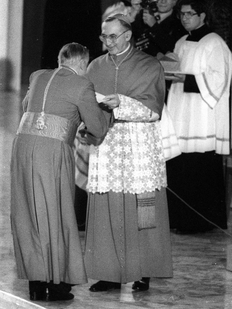 L’omaggio di Papa Francesco a Ratzinger, per i 65 anni di sacerdozio