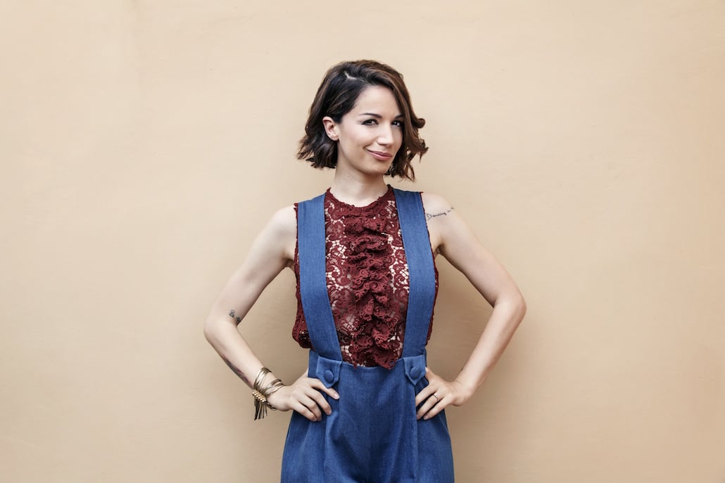 Parla con Lei: 5 cose da sapere sul nuovo dating show con Andrea Delogu