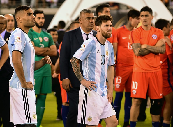 Messi e il confronto impossibile con Maradona: “Mi ritiro dall’Argentina”