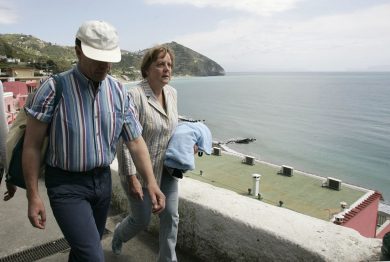 Discovering Ischia’s underwater treasures