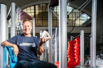 Case e container in 3D