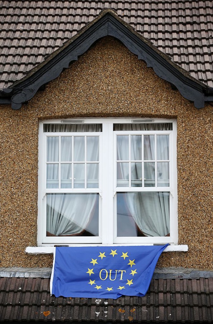 La Brexit? Cari amici inglesi… out is out