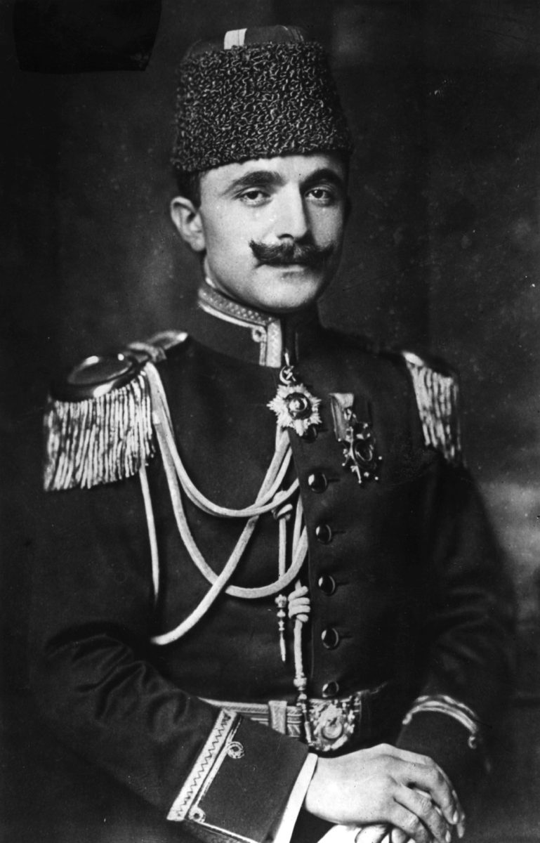 Il genocidio degli Armeni, il popolo che oggi accoglie la visita del Papa