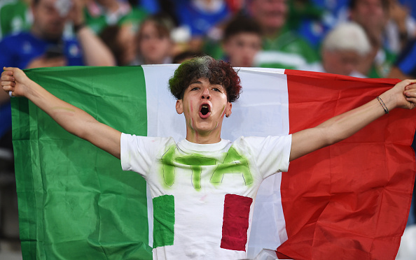 Euro 2016: Italia-Irlanda, lo spettacolo dei tifosi