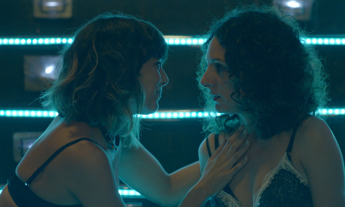 Kiki & i segreti del sesso, commedia su perversioni insolite: 5 cose da sapere